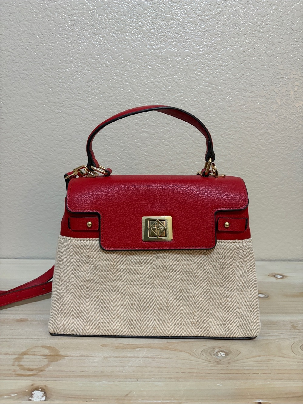 Antonio Melani Red and Beige Herringbone stachel